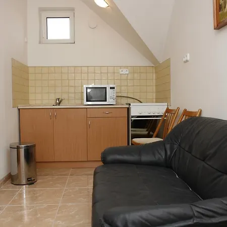 Pacsirta Vendeghaz
