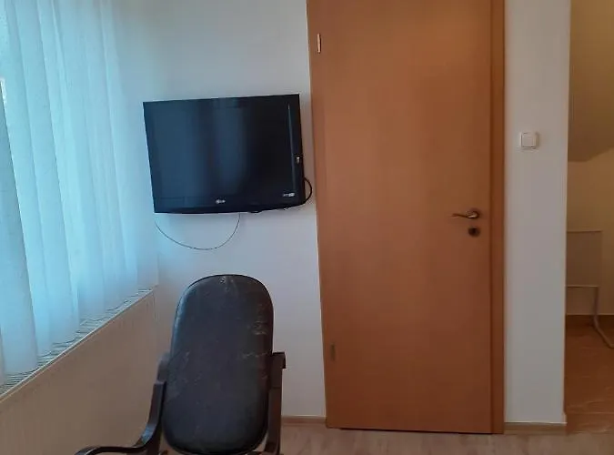 Pacsirta Pensión